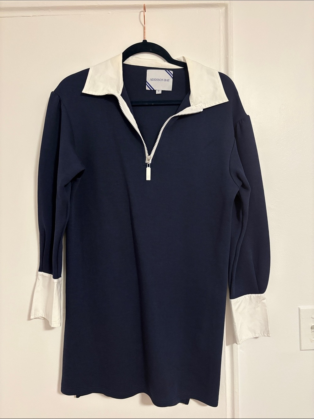 EUC Addison Bay Navy Dress with White Collar & Cuffs